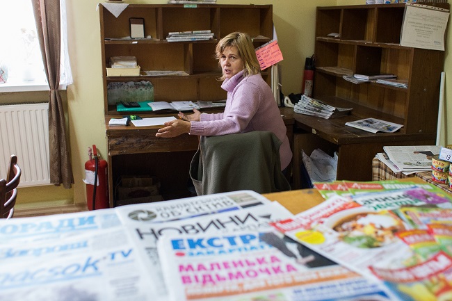 Всередині поштового відділення в с. Соломонове